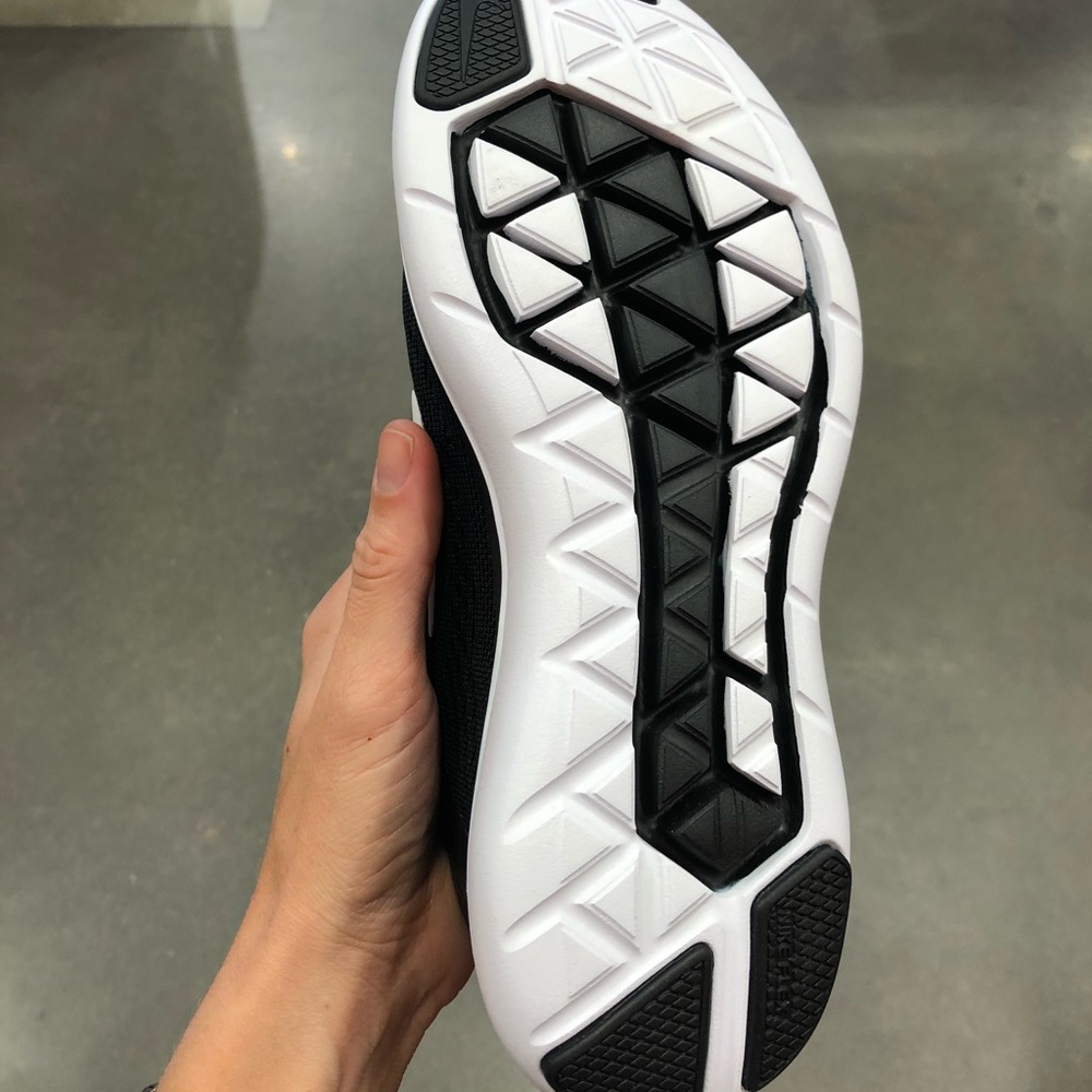 ⌚️Nike Flex Run⌚️New in a box⌚️Price firm - Picture 5 of 8